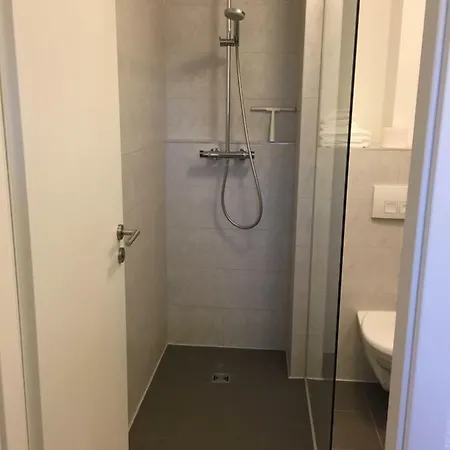 Lägenhet Schones Einzimmerappartement In Seenahe *